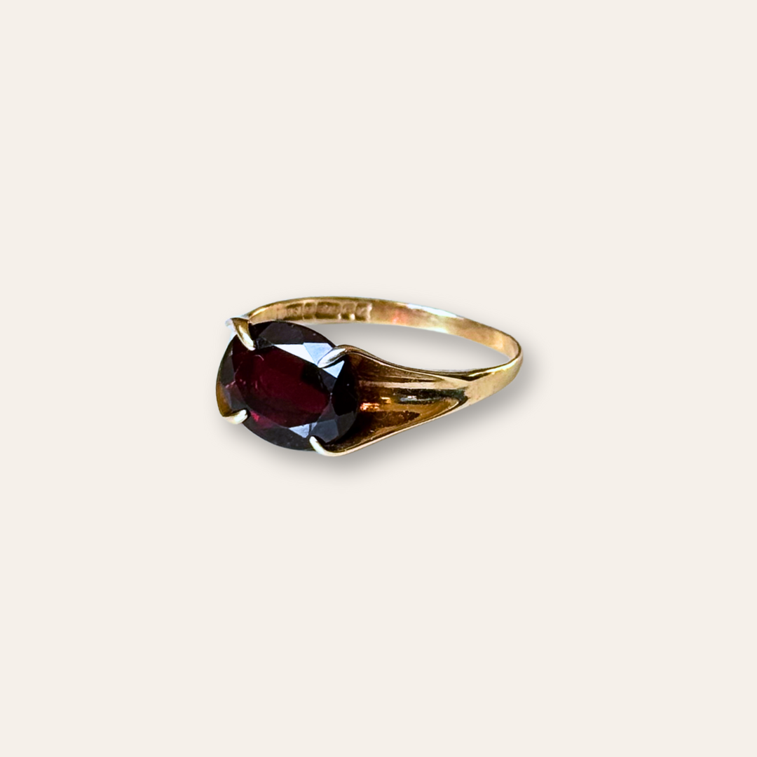 Gill | Granaat Ring