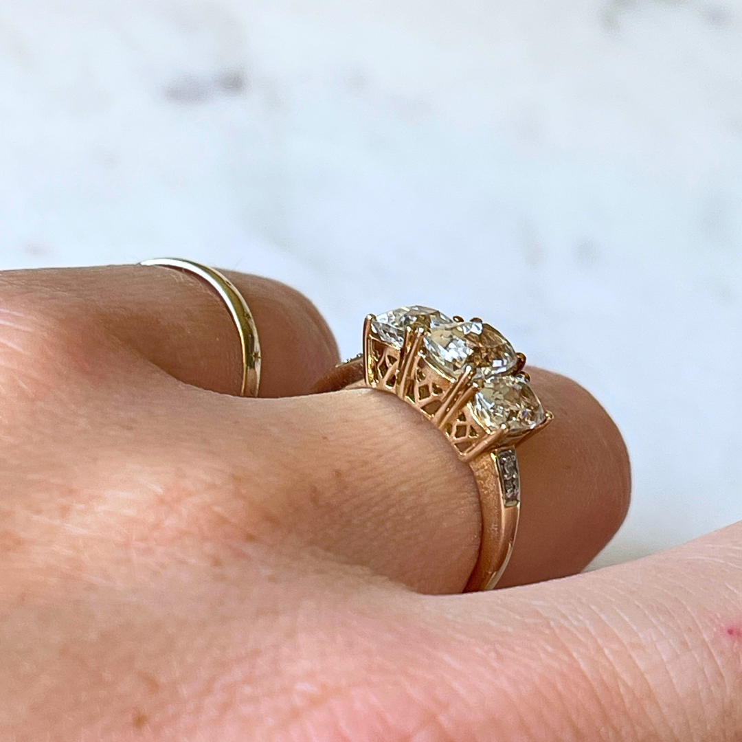 Gillian | Trilogy Amethist Ring