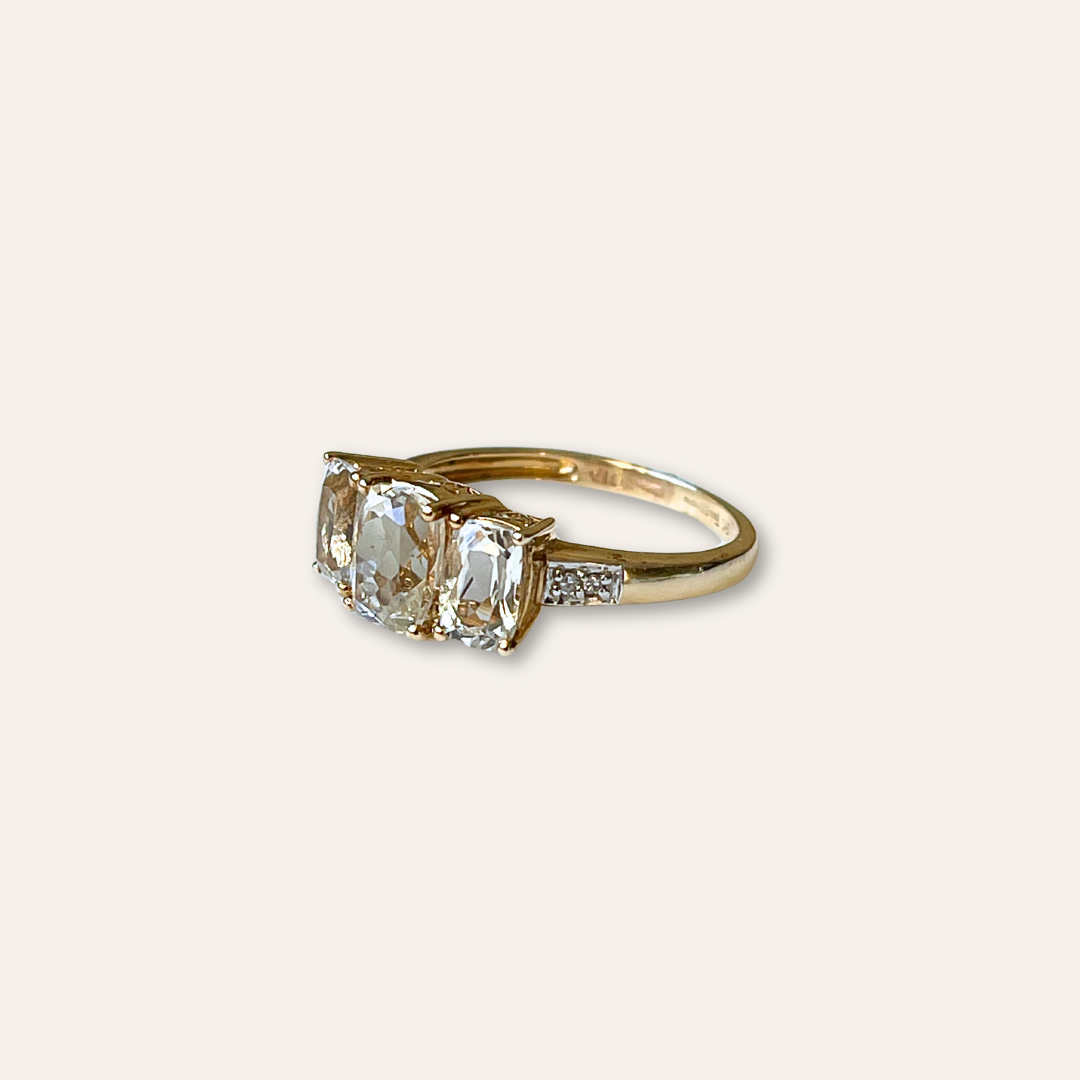 Gillian | Trilogy Amethist Ring