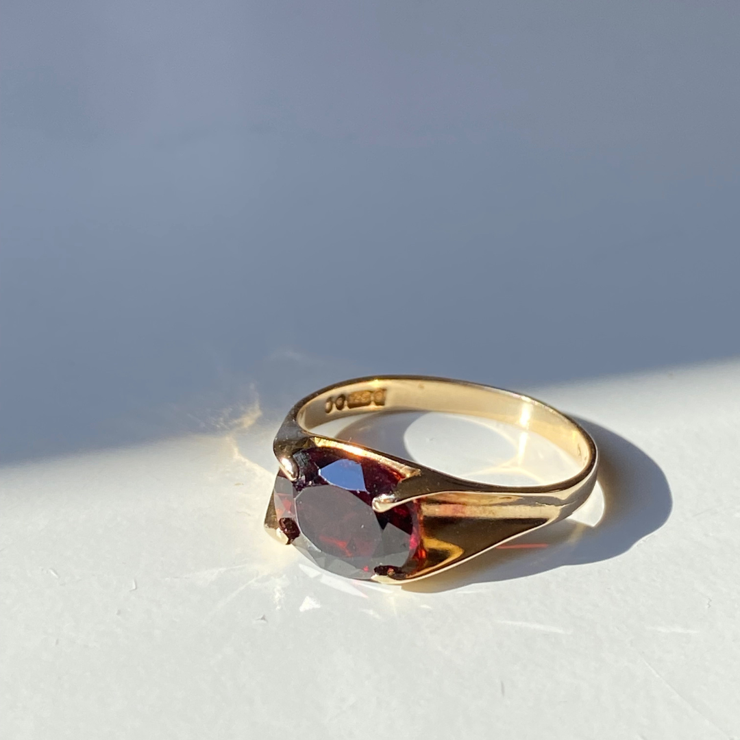 Indie | Granaat Ring