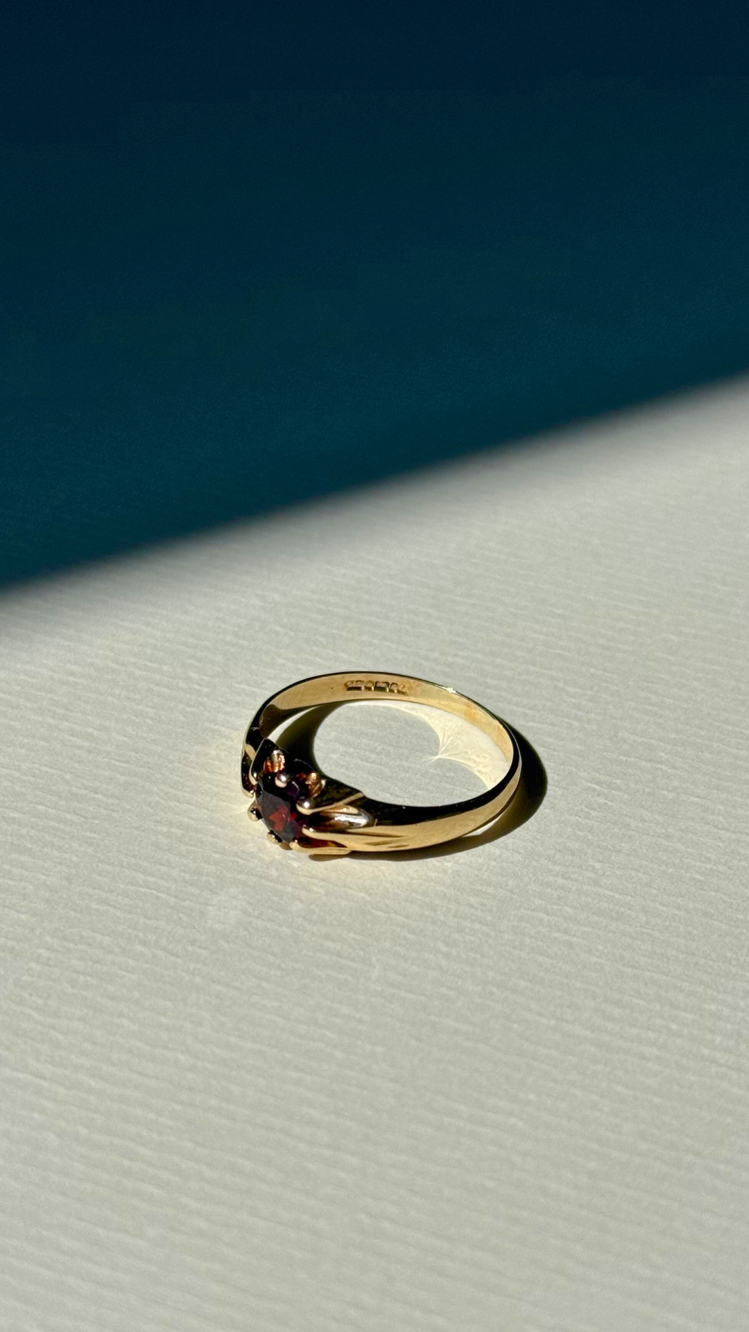 Jacky | Granaat Ring