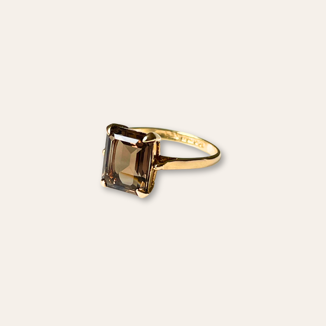 James | Rookkwarts Emerald Cut Ring