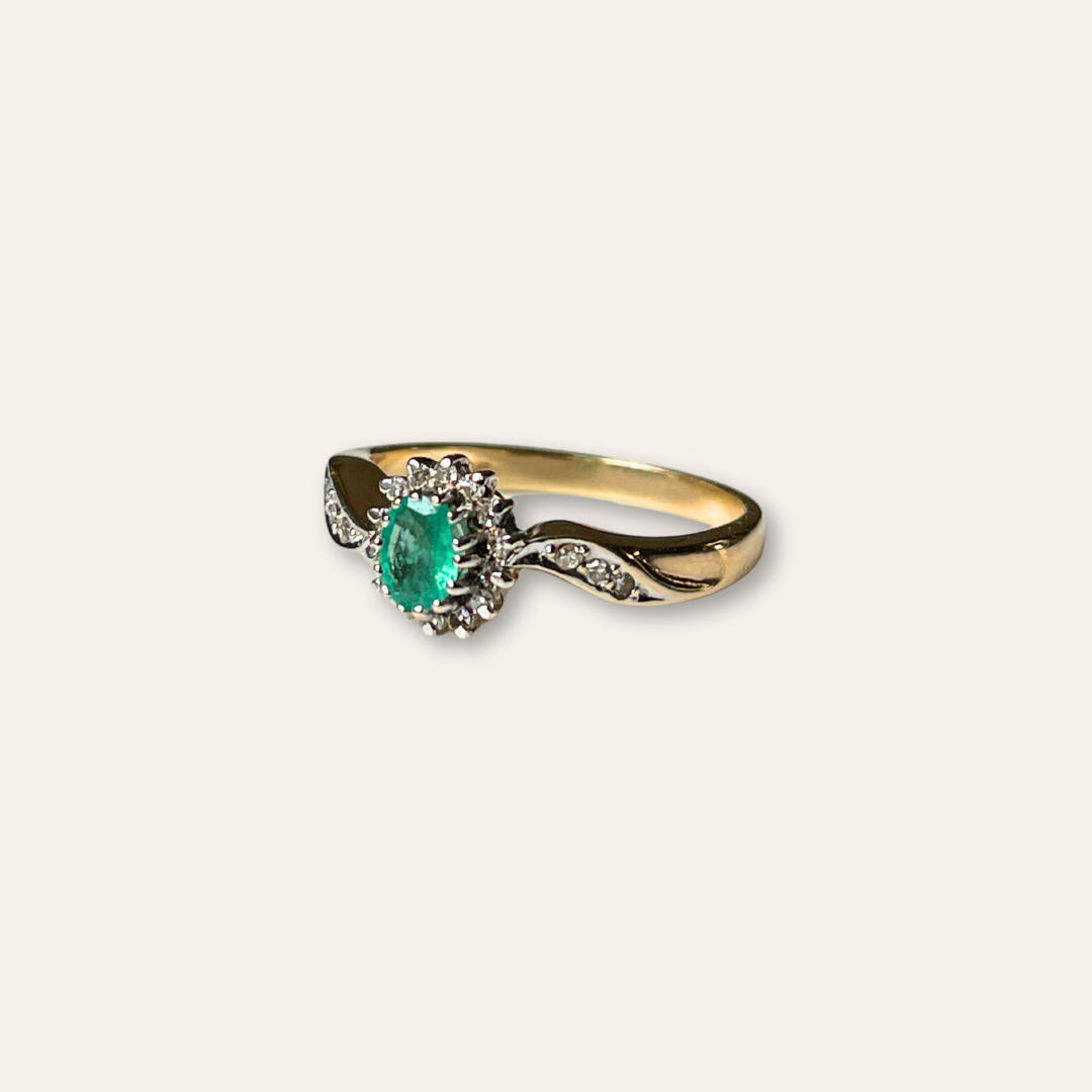 Joanne | Smaragd & Diamant Entourage Ring