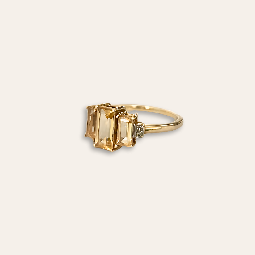 Summer | Citrien Baguette Ring