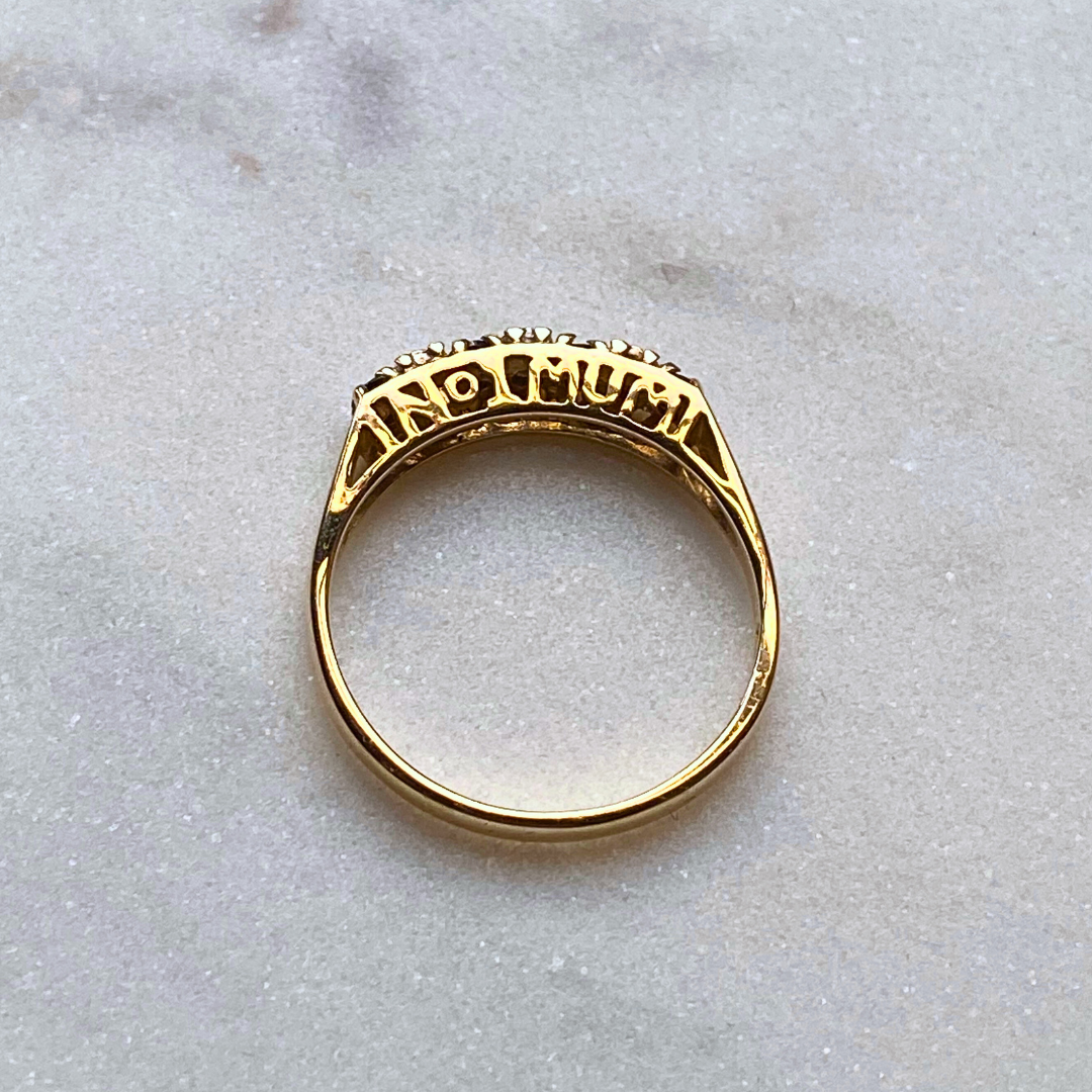 Nr 1 Mum Ring | Saffier & Diamant