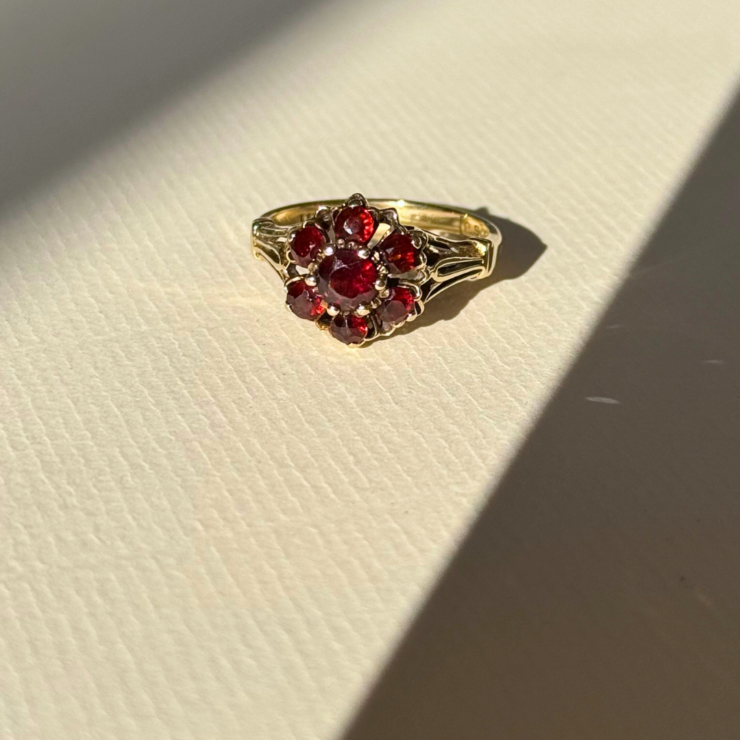 Sade | Granaat Bloem Ring