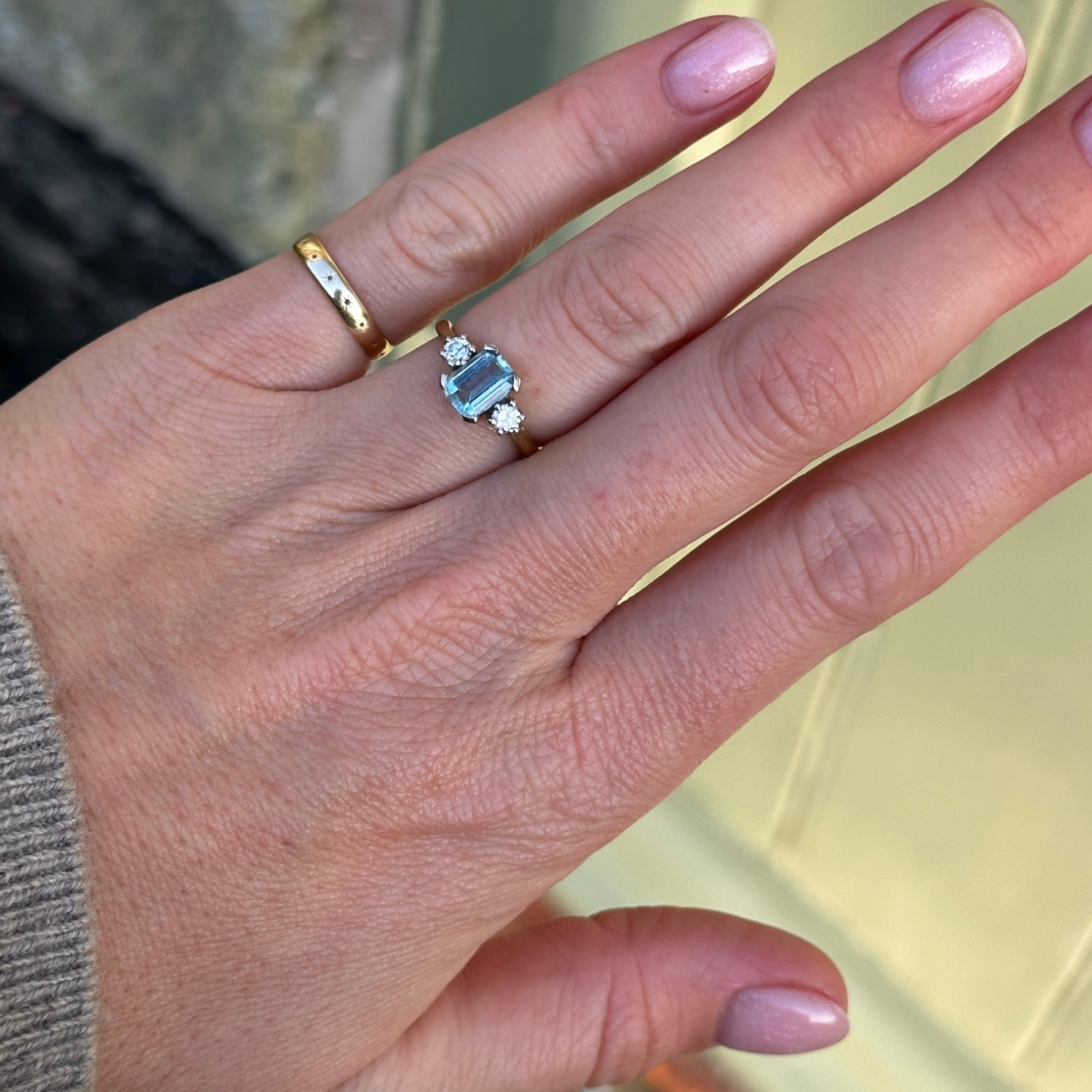 Aquamarijn & Diamant Trilogie Ring 18k