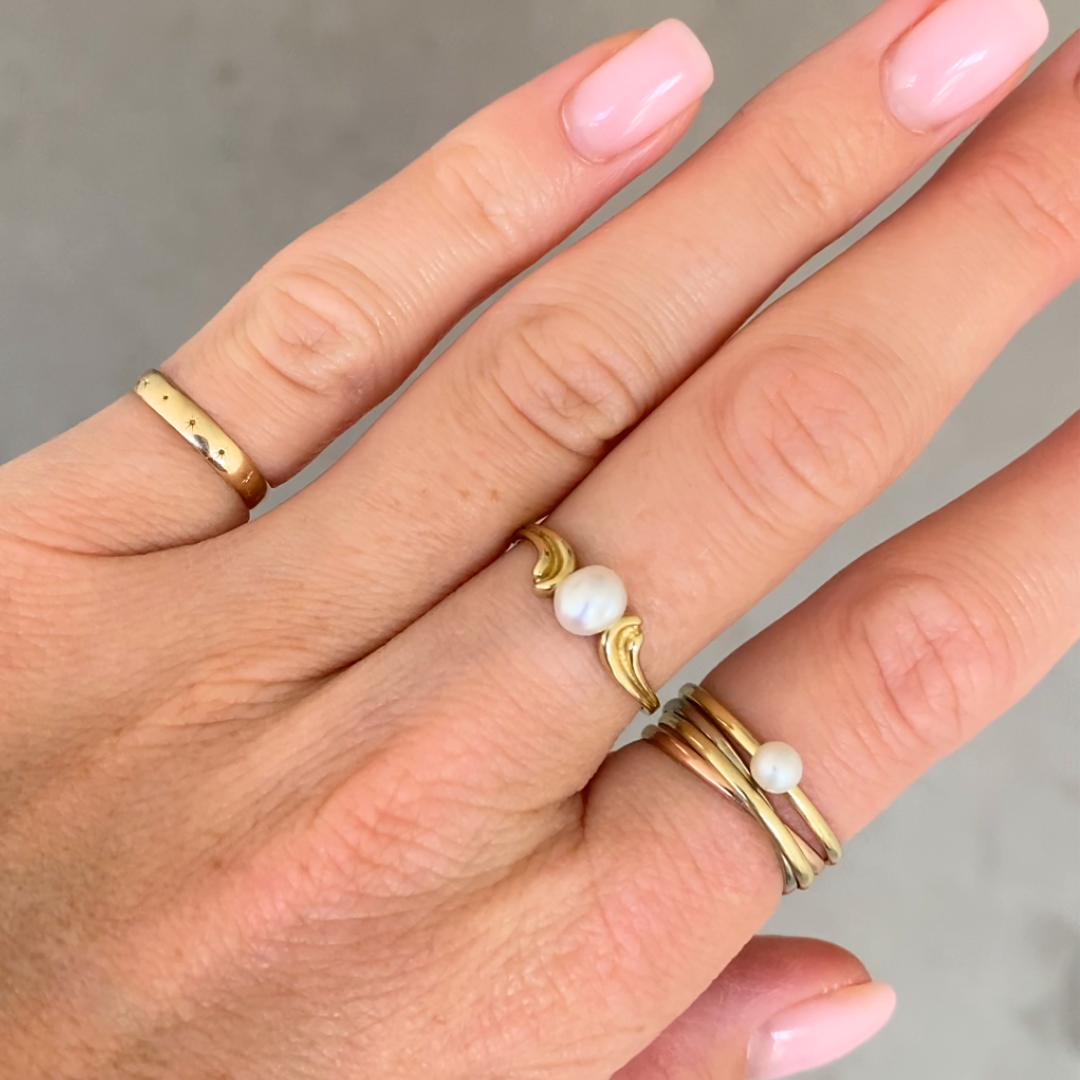 Ivory Tide | Vintage Parel Ring