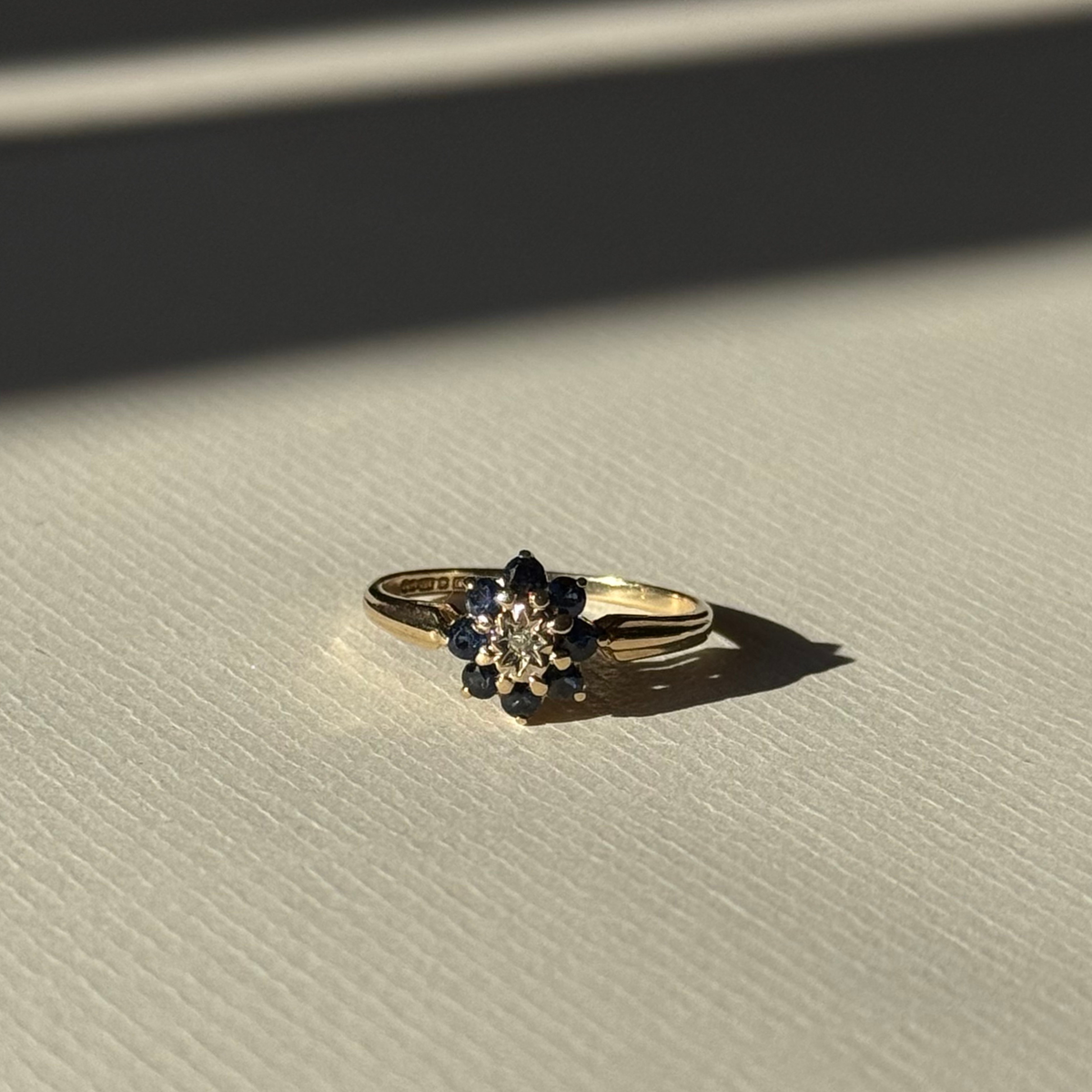 Saffier & Diamant Bloem Ring