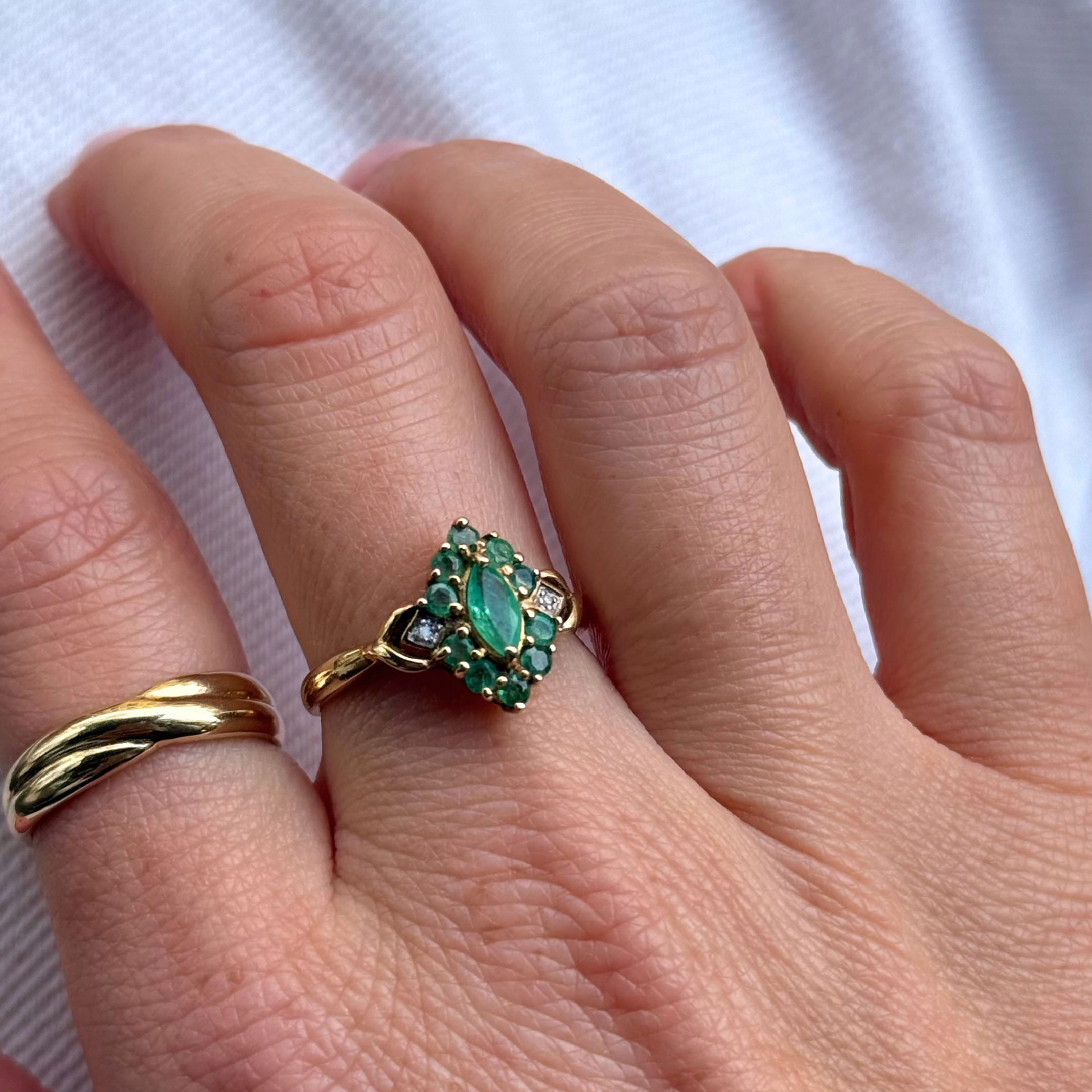 Smaragd & Diamant Cluster Ring