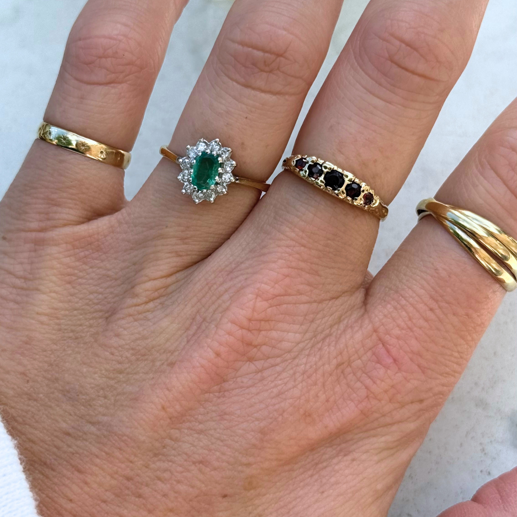 Granaat Rij Ring