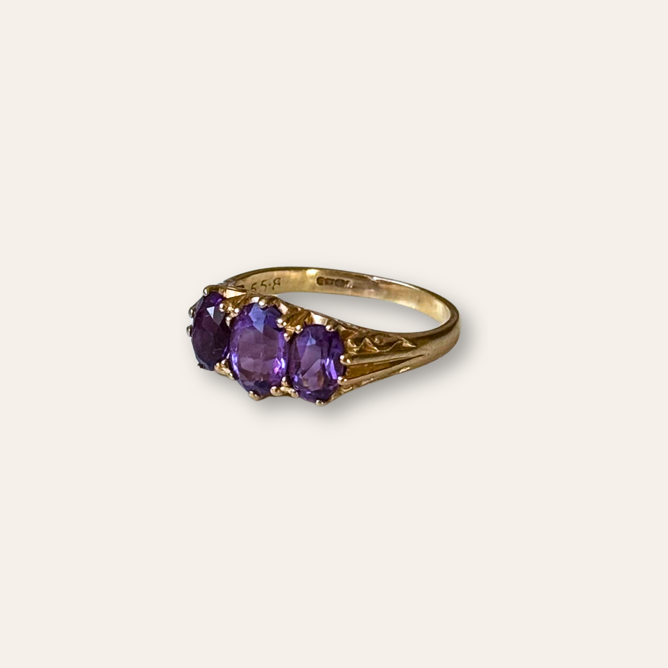 Amethist Trilogie Ring