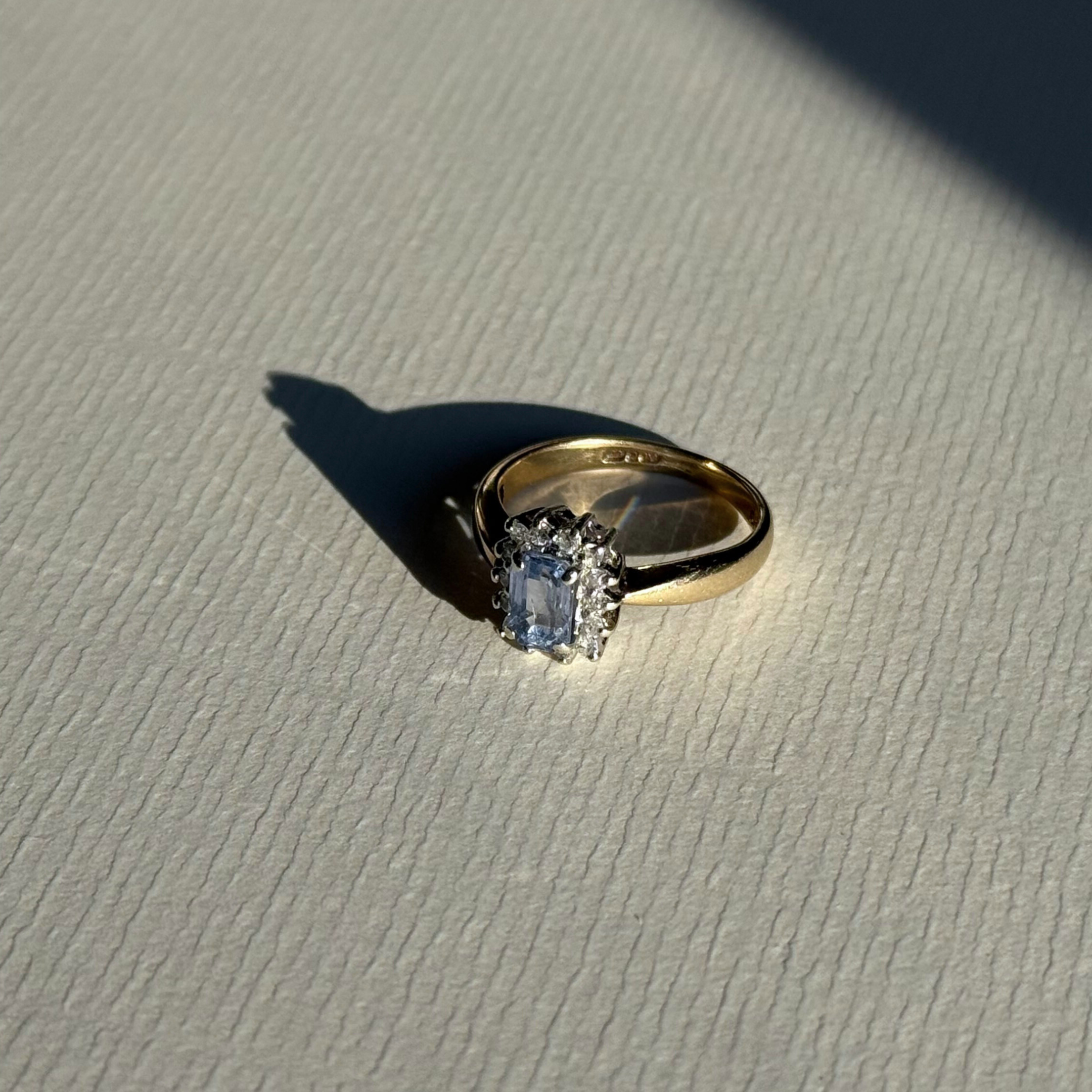 Tanzaniet & Diamant Entourage Ring