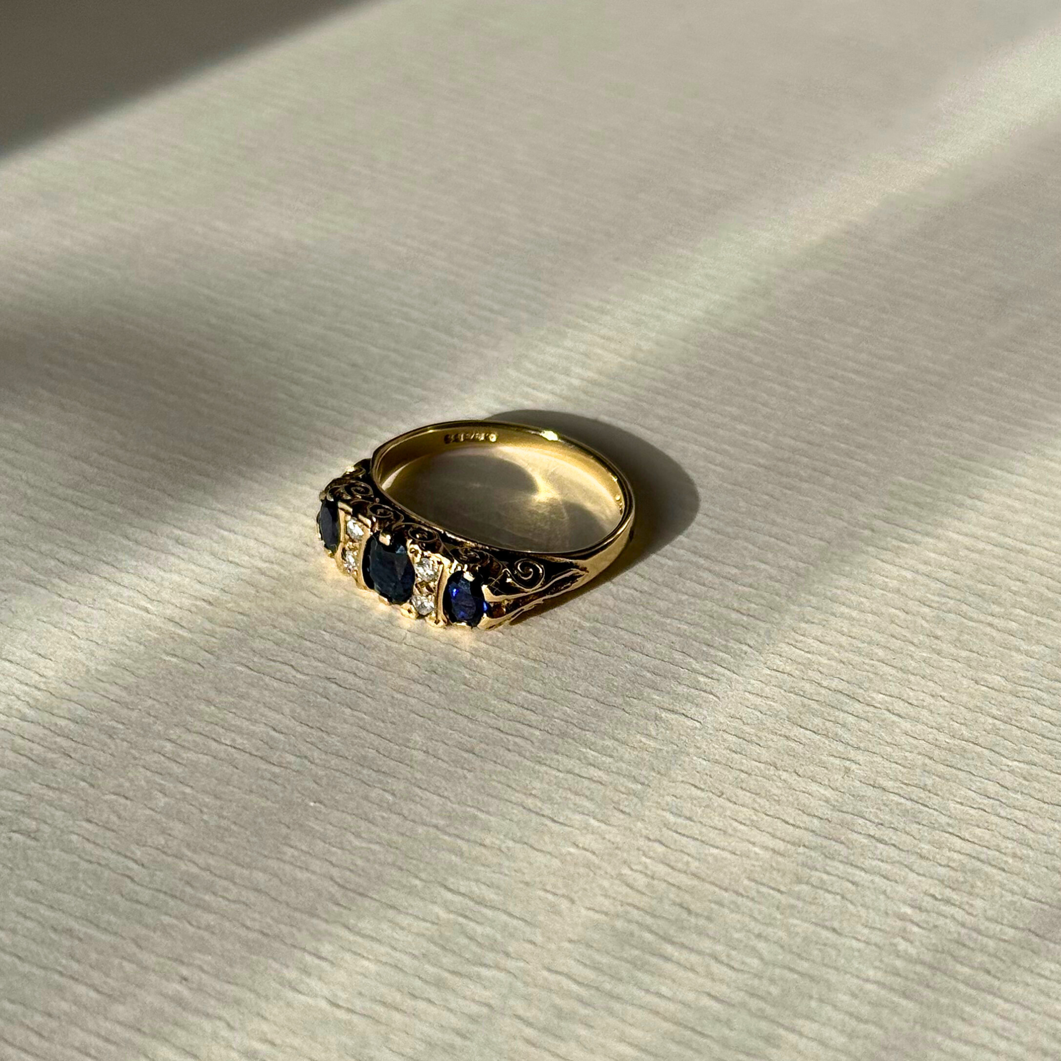 Saffier & Diamant Rij Ring