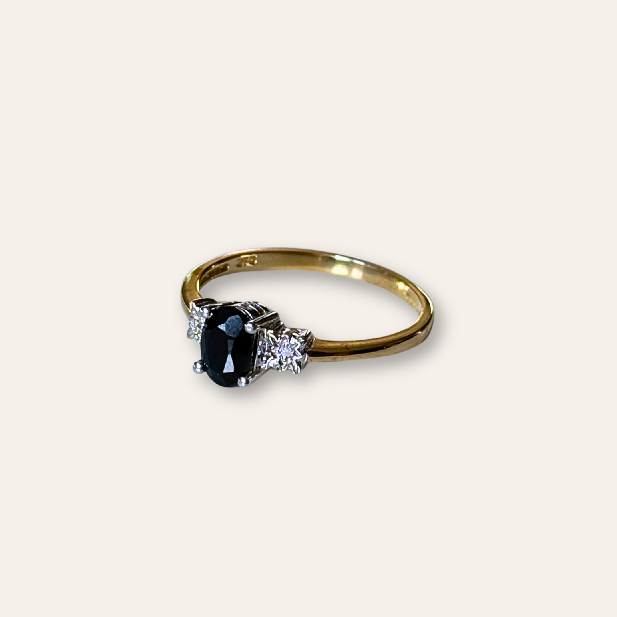 Saffier & Diamant Ring