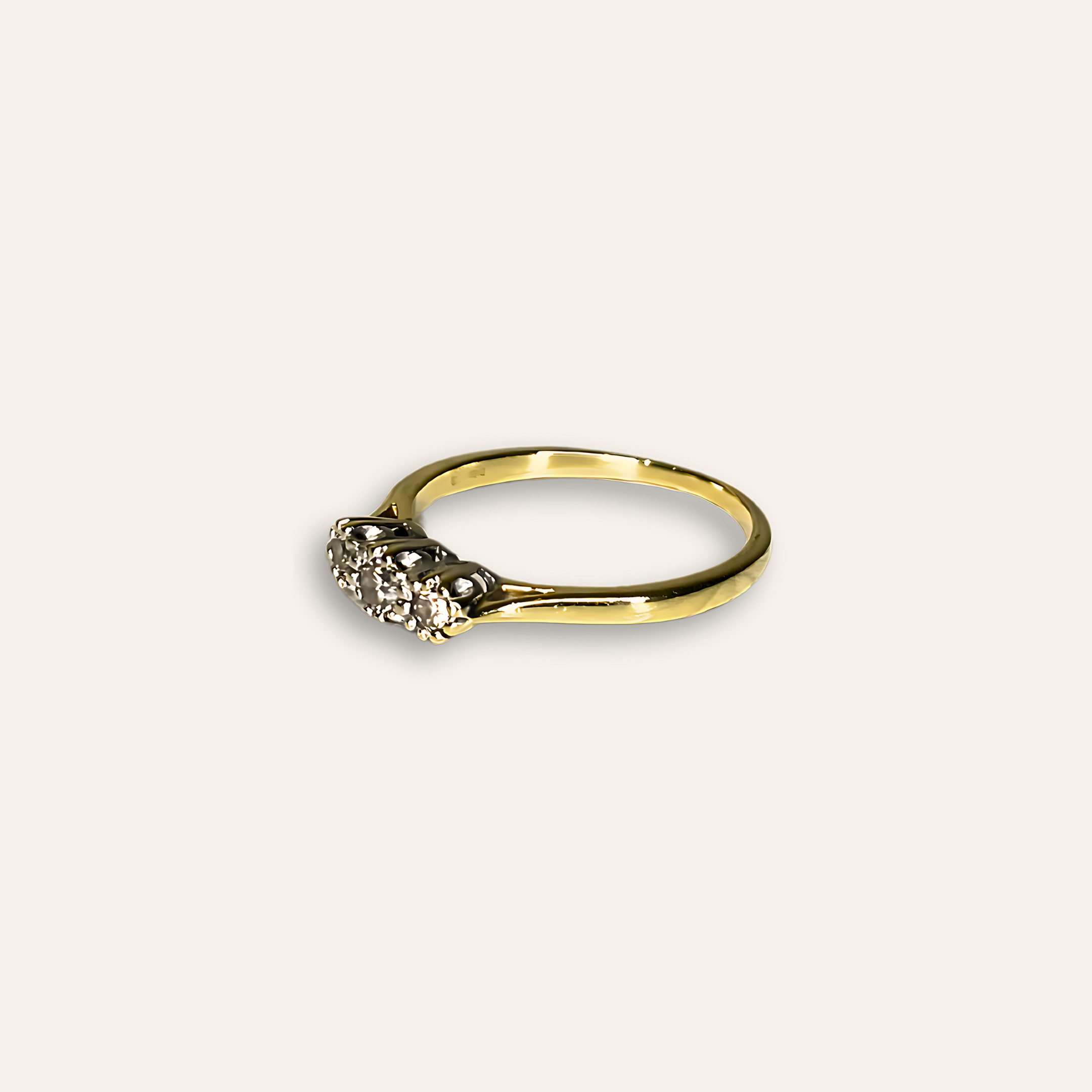 Diamant Trilogie Ring 18k