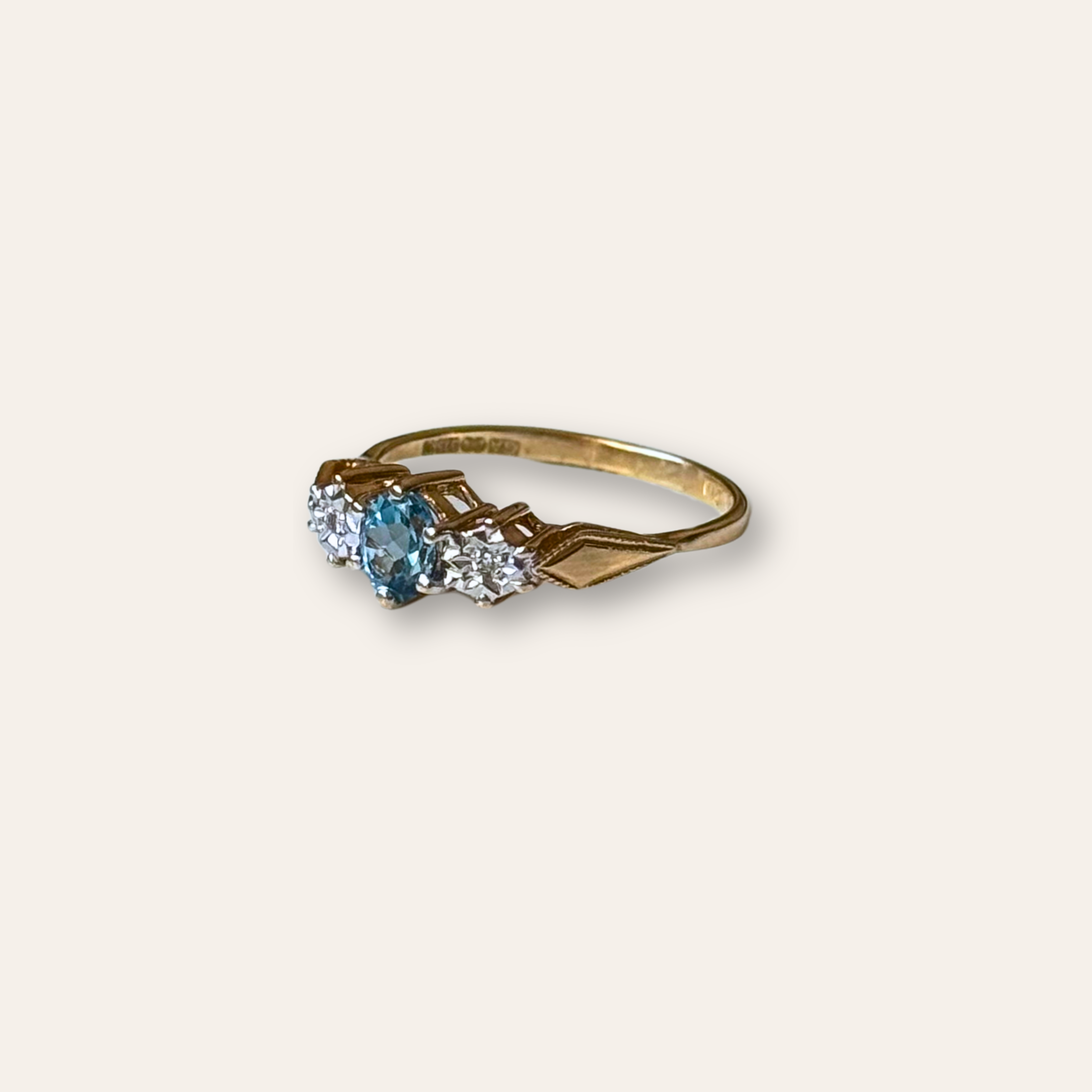 Topaas & Diamant Trilogie Ring