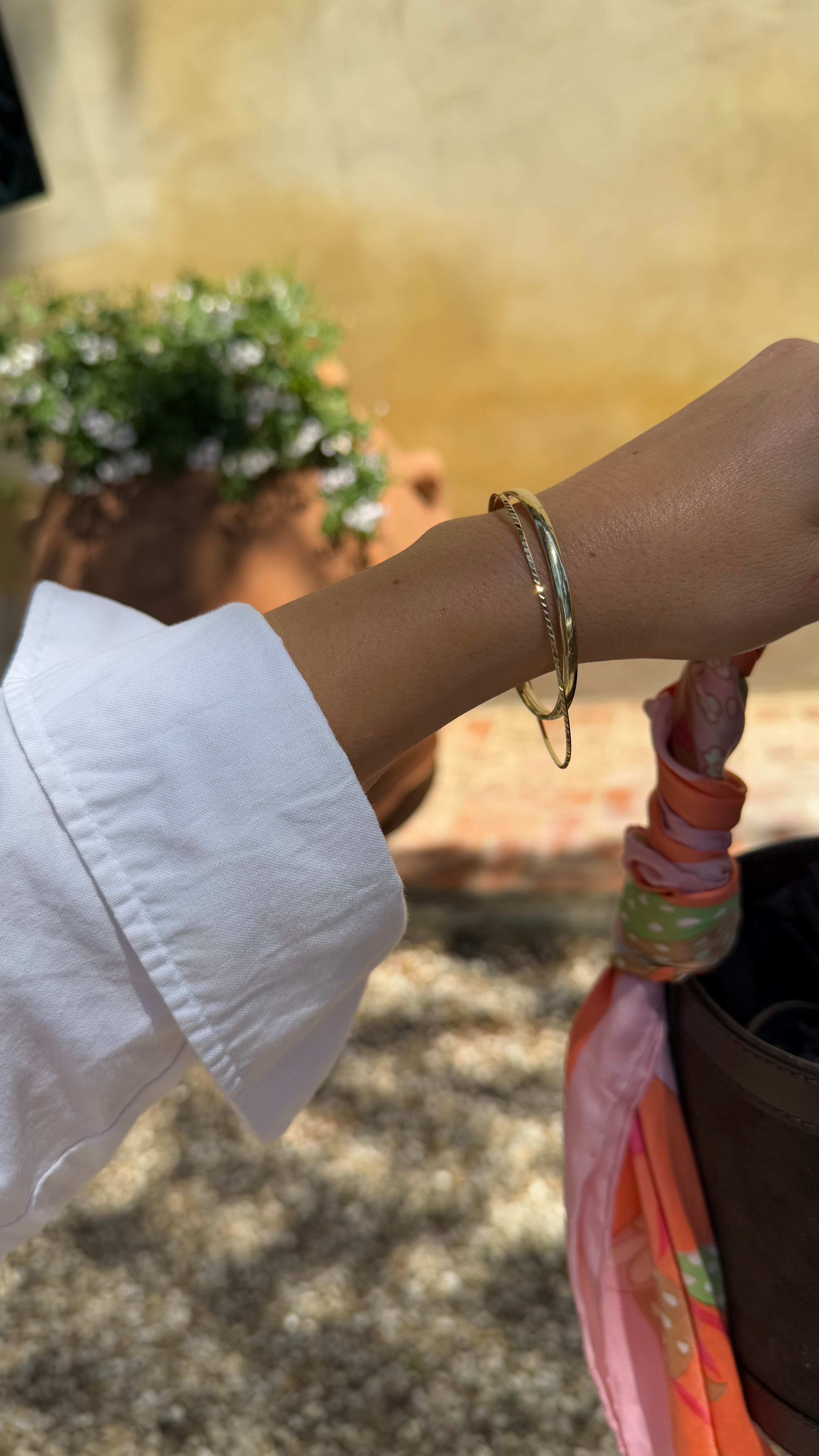 Essential bangle | 14k armband slim