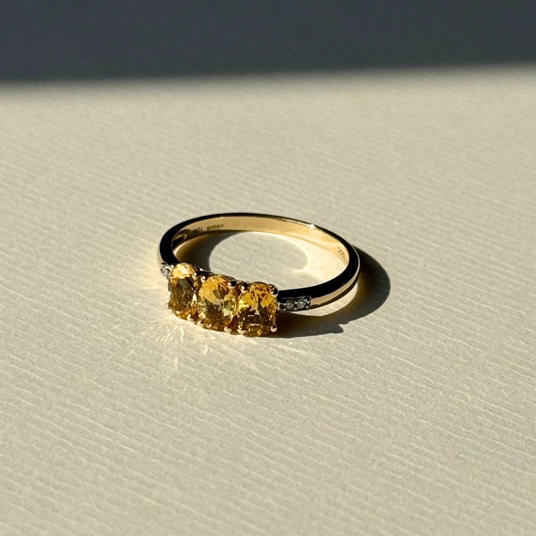 August | Citrien & Diamant Ring