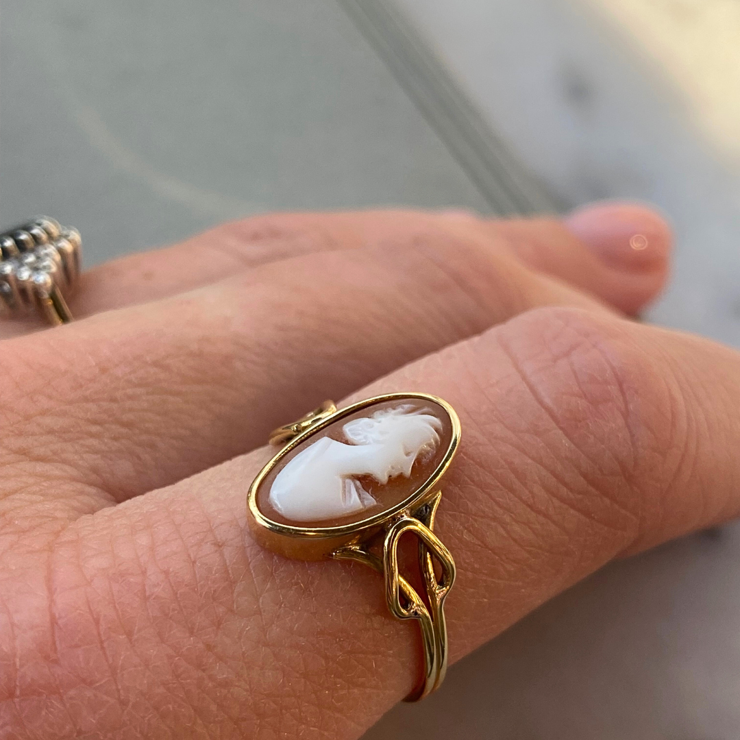 Lucy | 14k Camee Ring