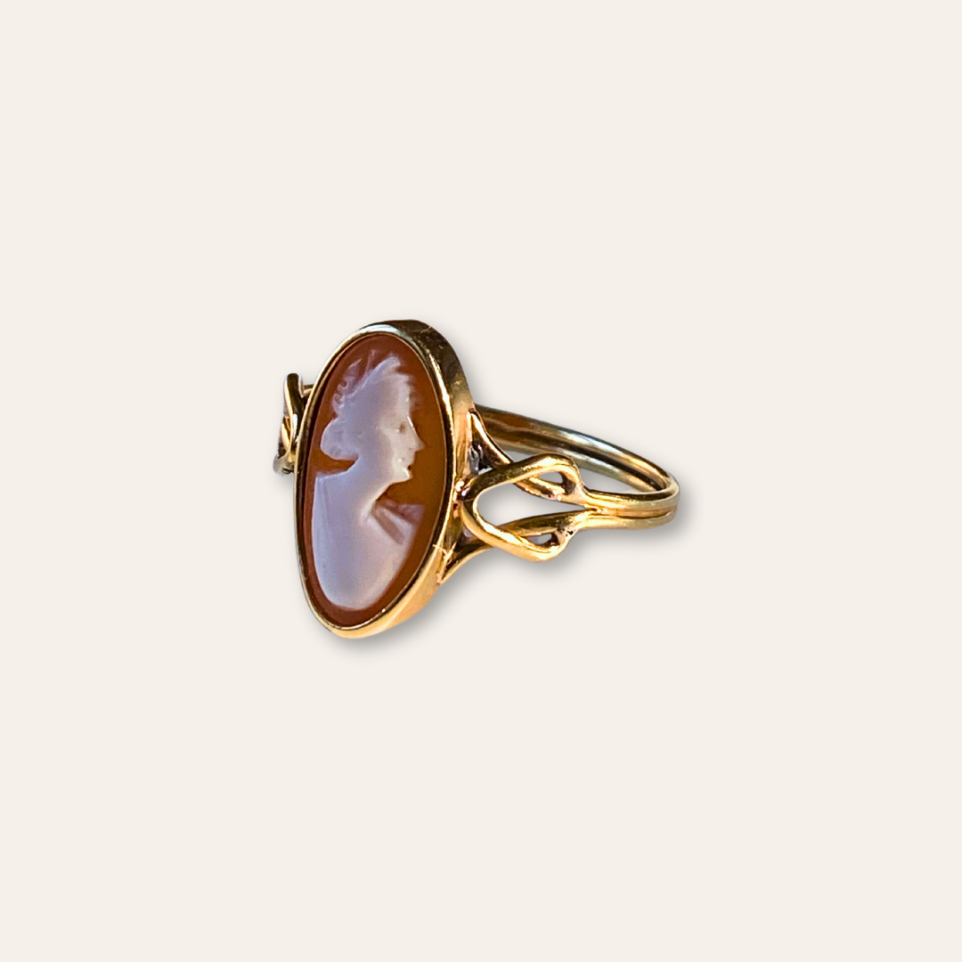Lucy | 14k Camee Ring
