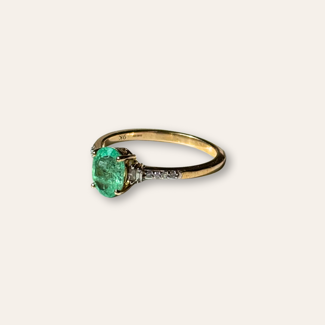 Olivia | Smaragd & Diamant Ring