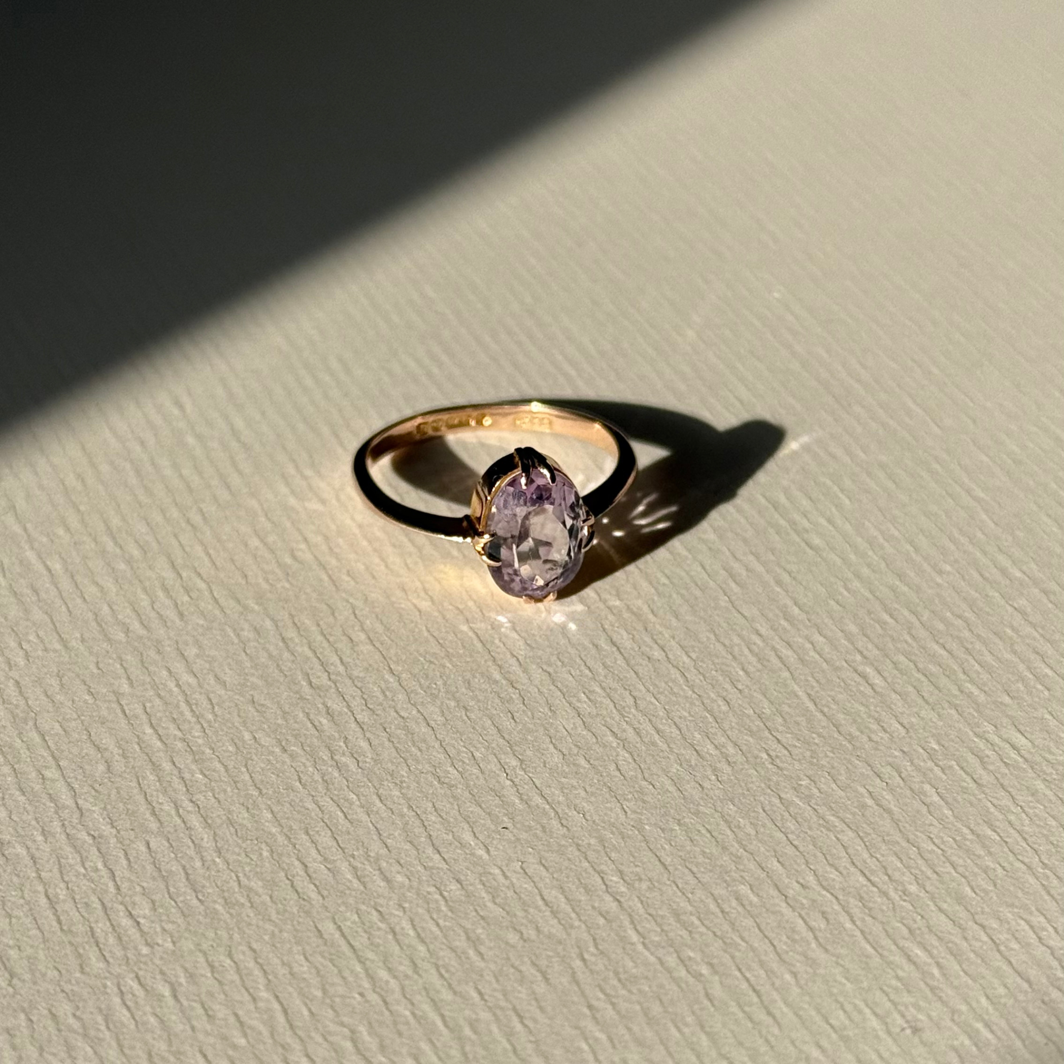 Rose de France Amethist ring