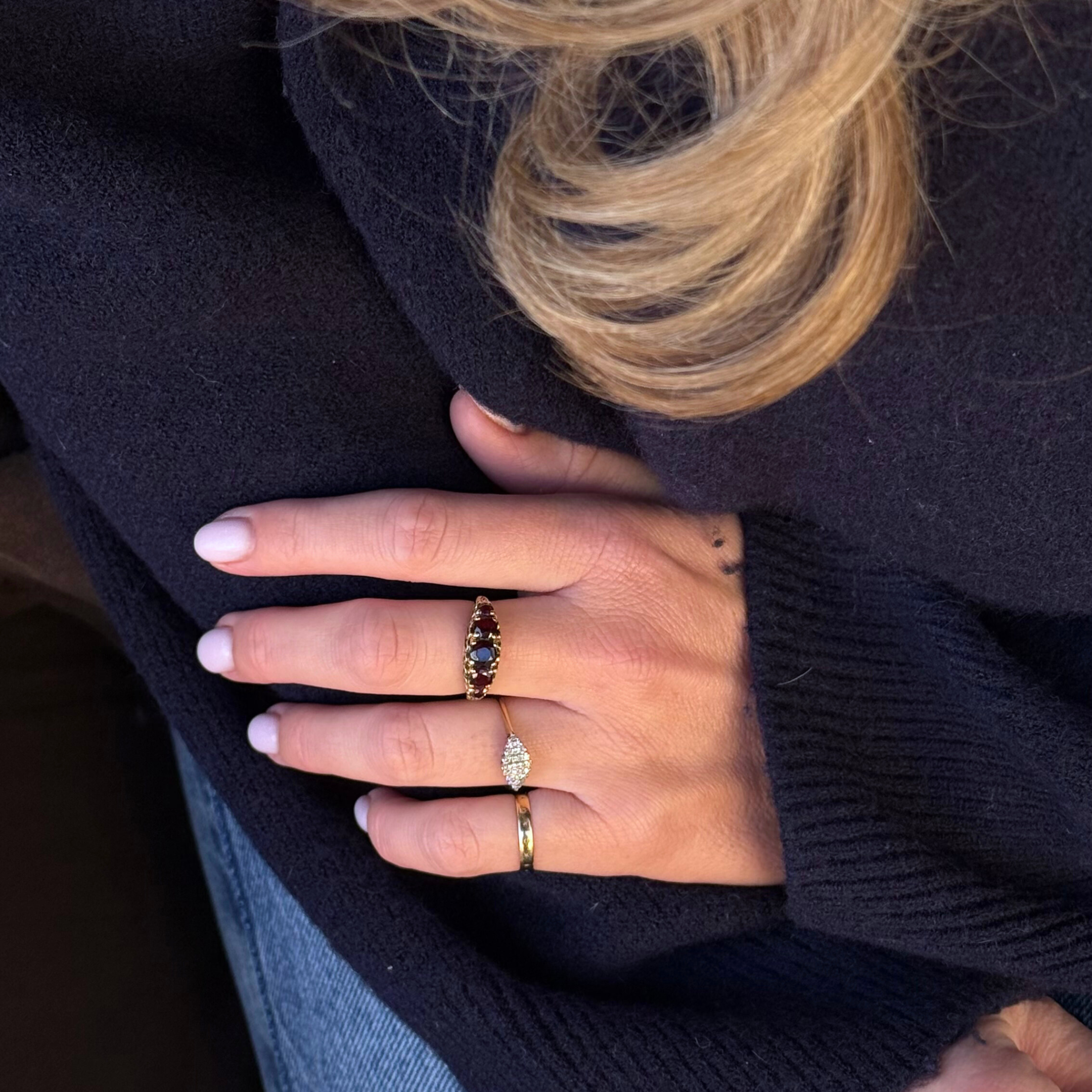 Granaat Rij Ring