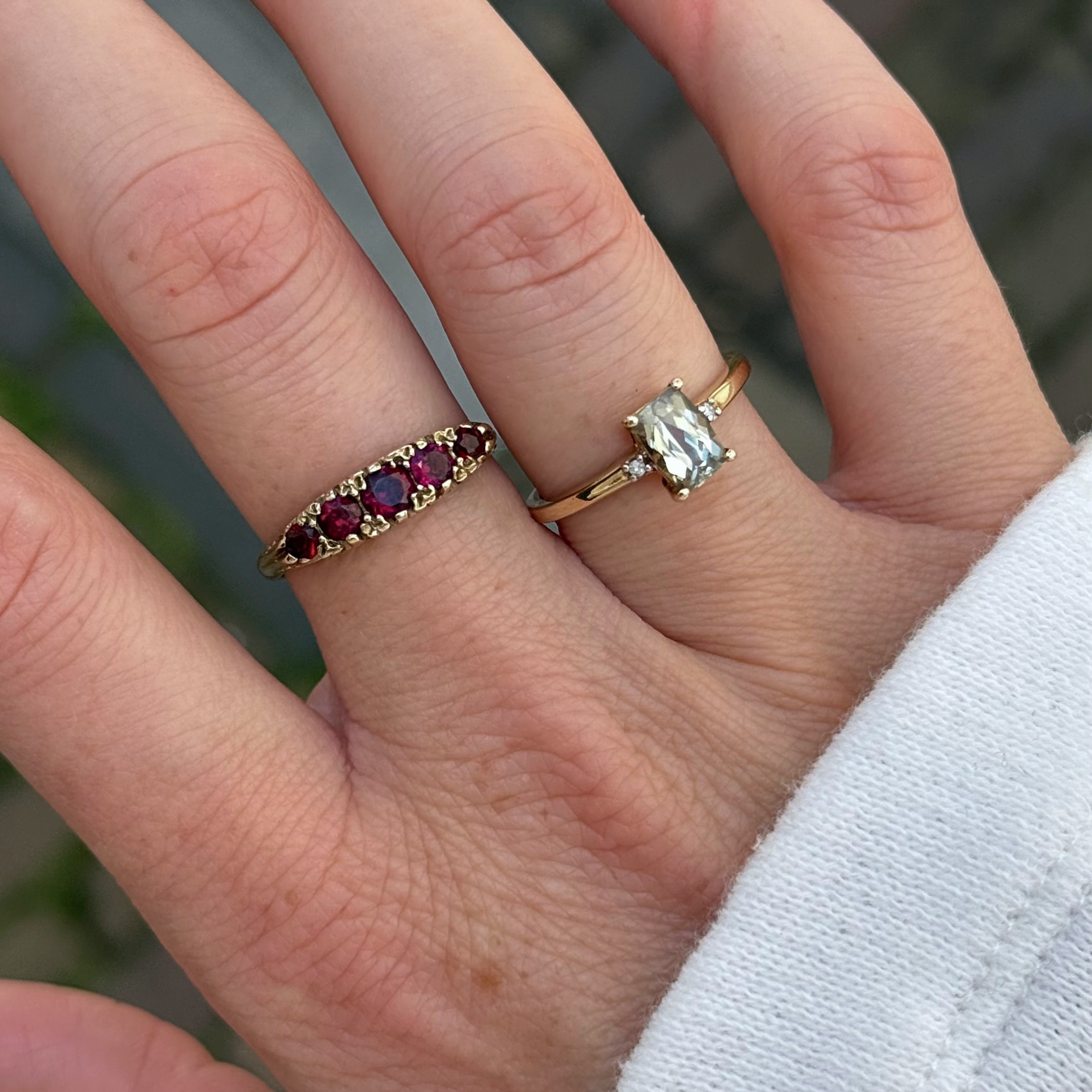 Granaat Victoriaanse Rij Ring