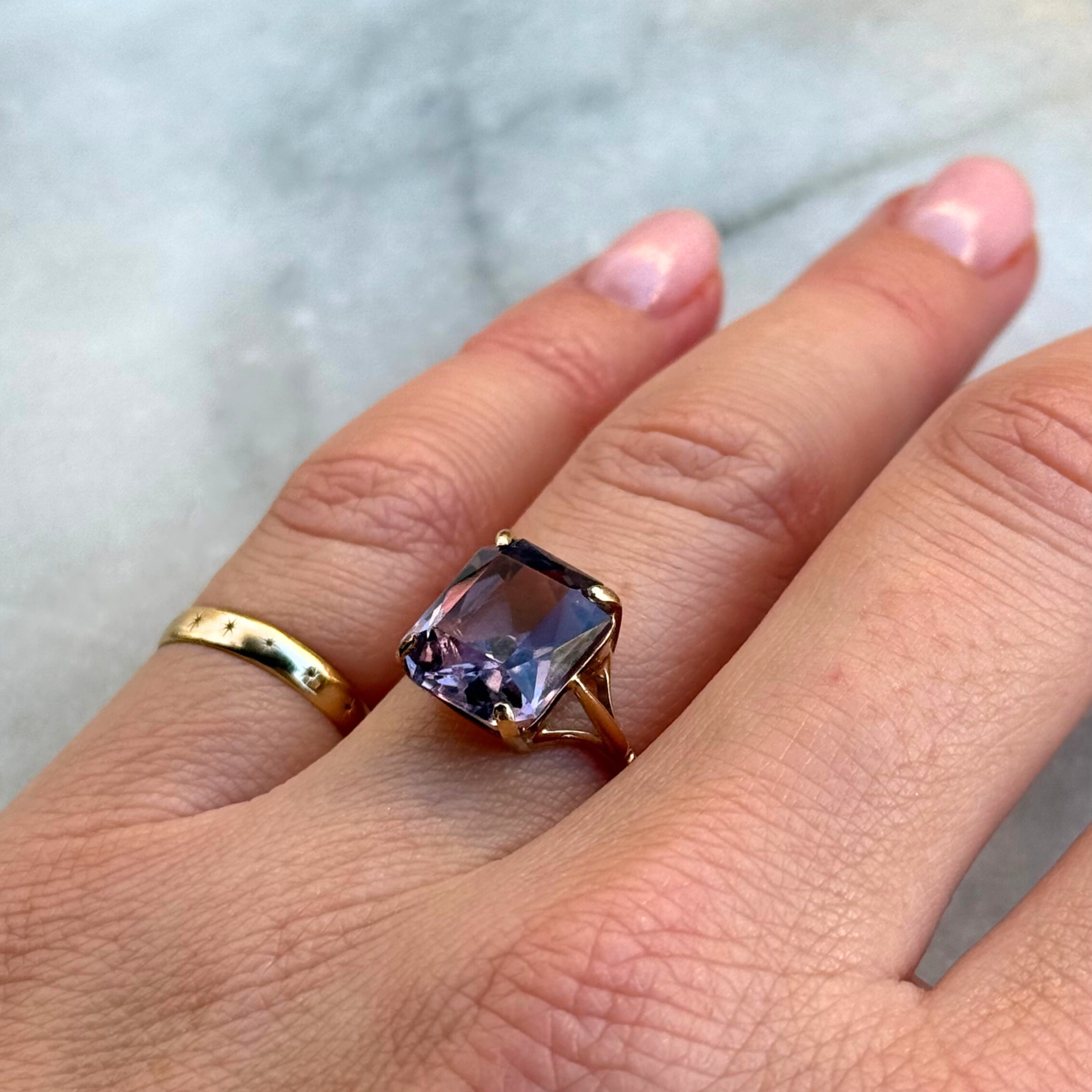 Amethist Cocktail Ring