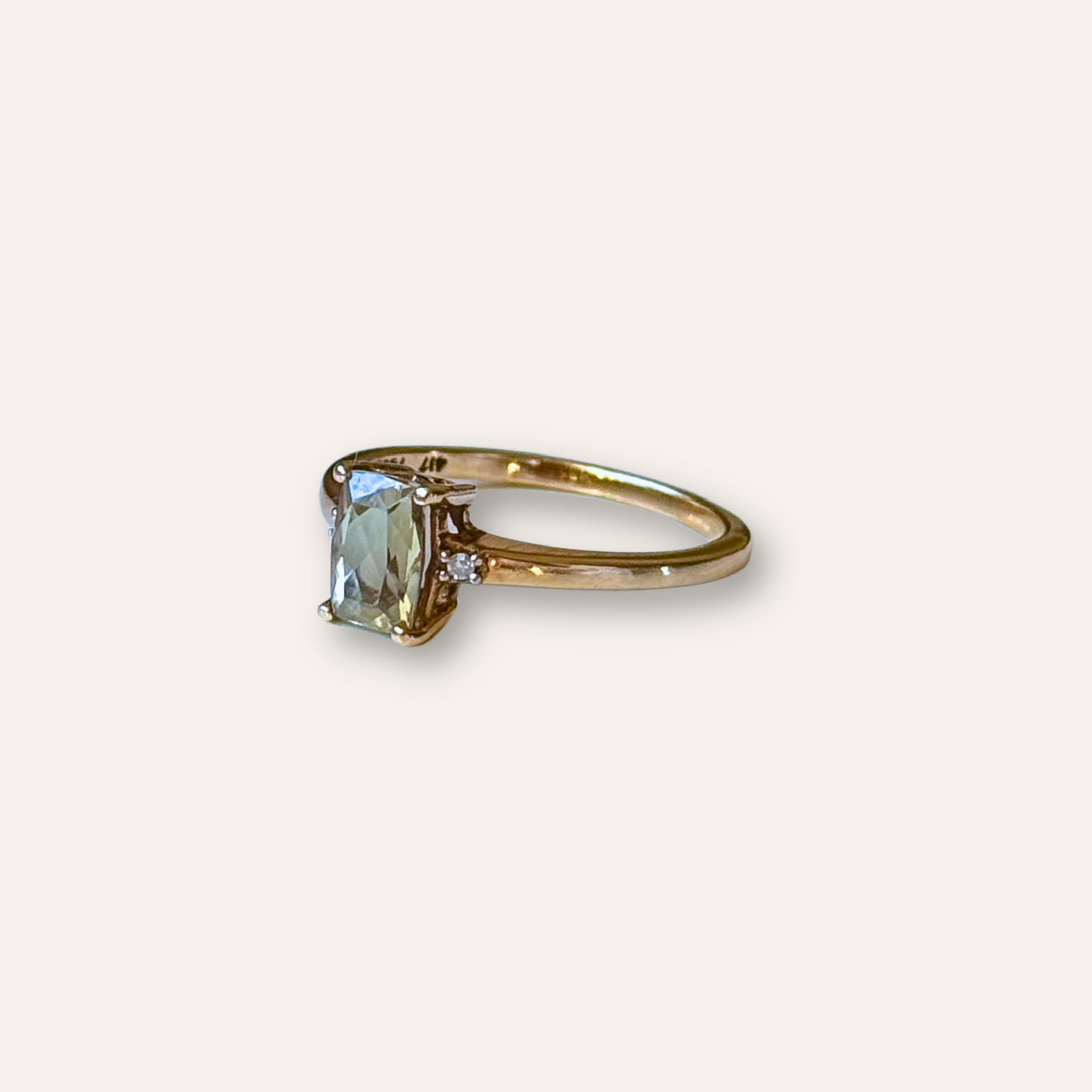 Groene Topaas & Diamant Ring