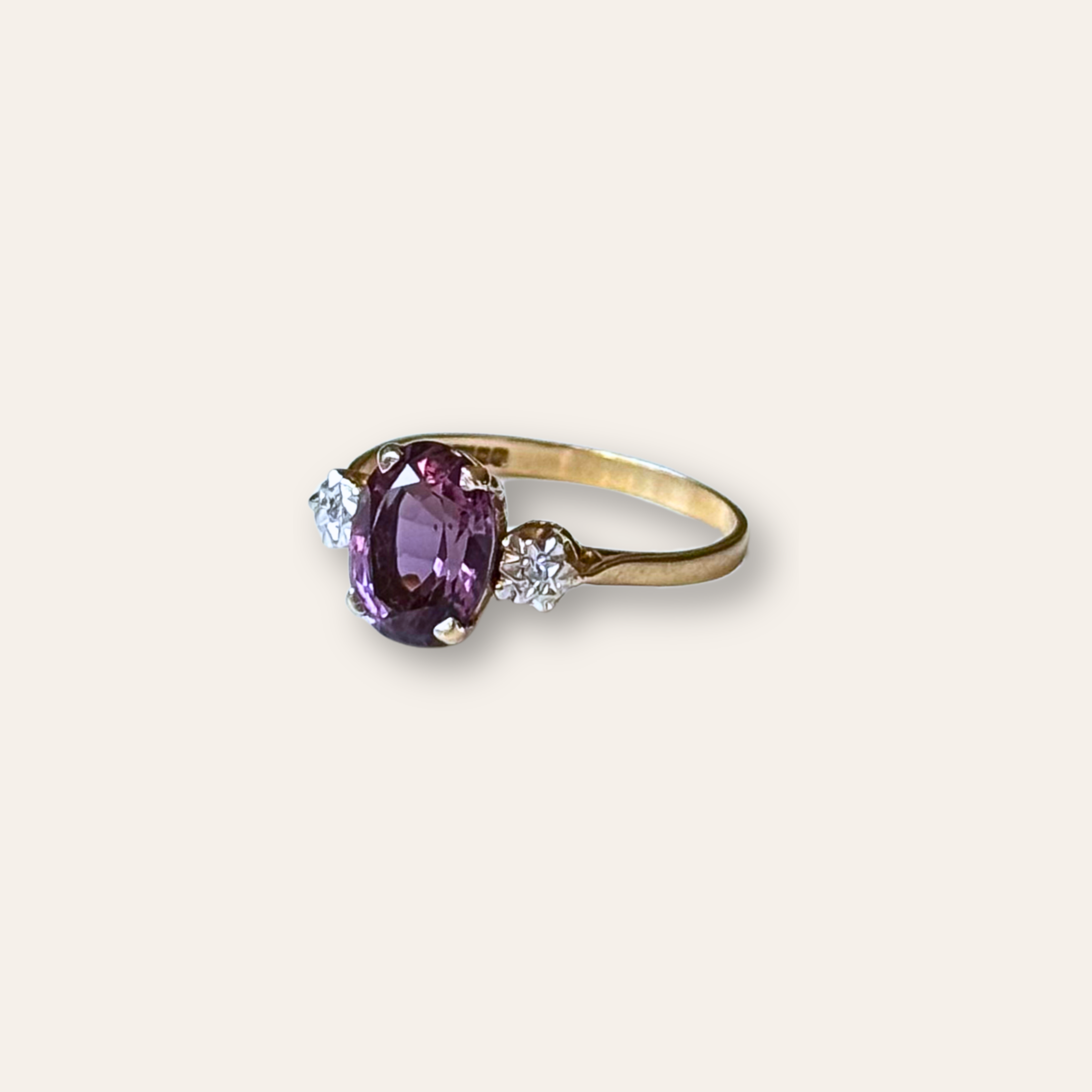 Amethist & Diamant Ring
